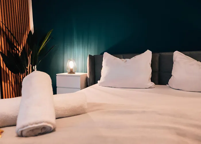 Apartment Dein Zuhause In Passau, Modern, Zentral, Parkplatz, Kueche, Terasse *