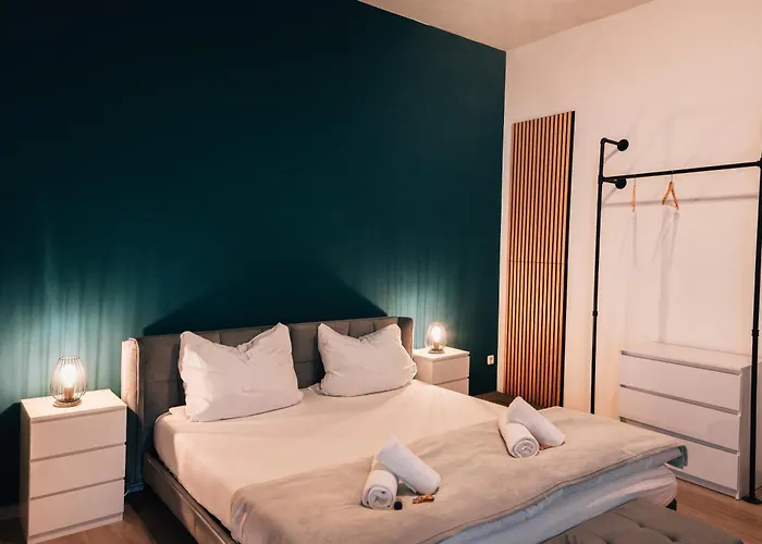 Dein Zuhause In Passau, Modern, Zentral, Parkplatz, Kueche, Terasse *