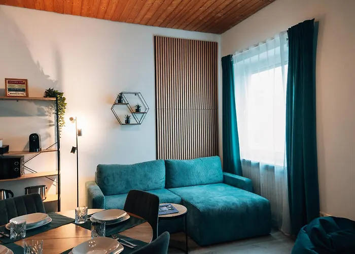 アパート Dein Zuhause In Passau, Modern, Zentral, Parkplatz, Kueche, Terasse パッサウ